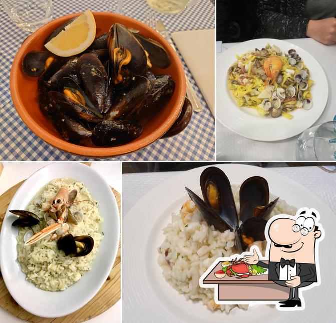 Prenez des fruits de mer à L'osteria - cucèna a la bsàresa