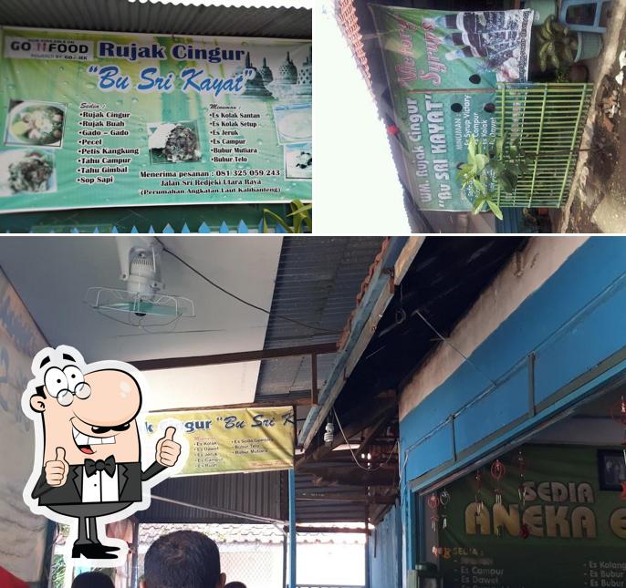 Here's a photo of Warung Rujak Cingur Bu Sri Kayat