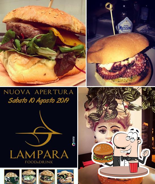 Ordina un hamburger a Lampara Street Food