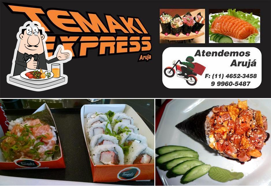 Comida em Tmaki Express