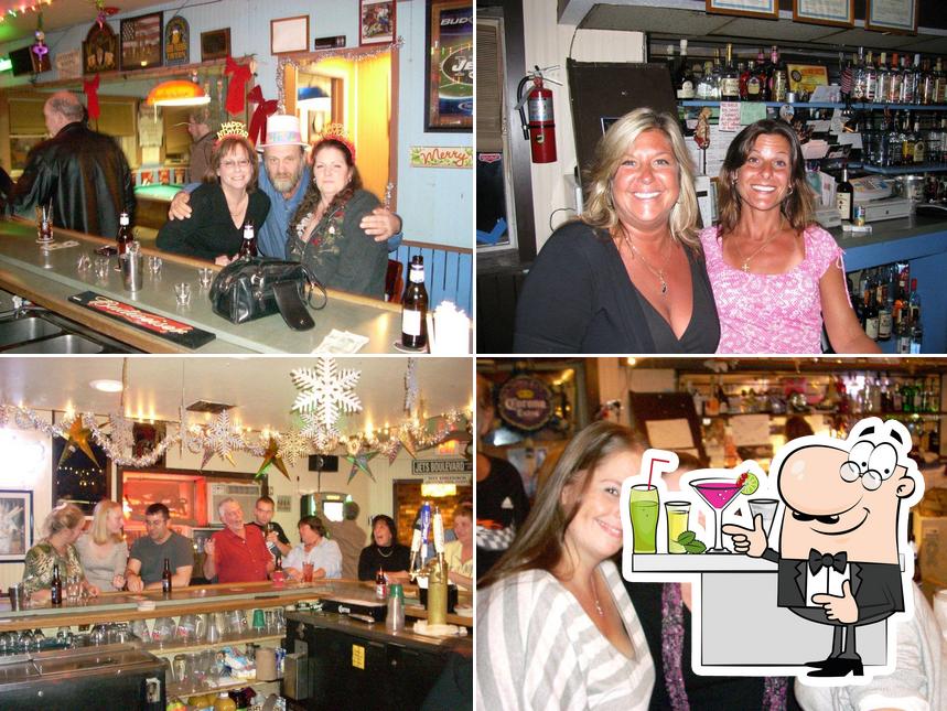 Good Friends in Mastic Beach - Restaurant reviews