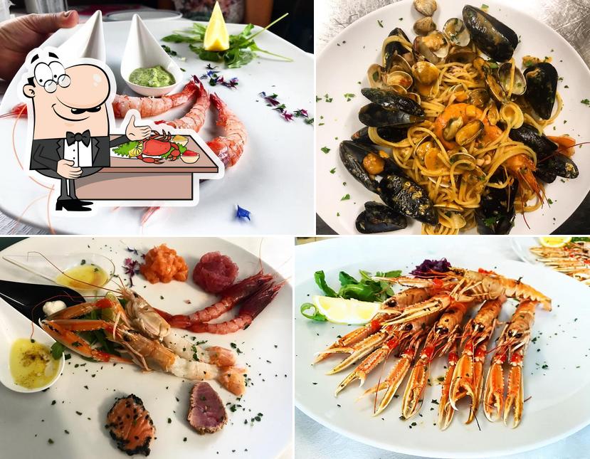Scegli tra i molti pasti di mare offerti a Taverna Al Pescatore