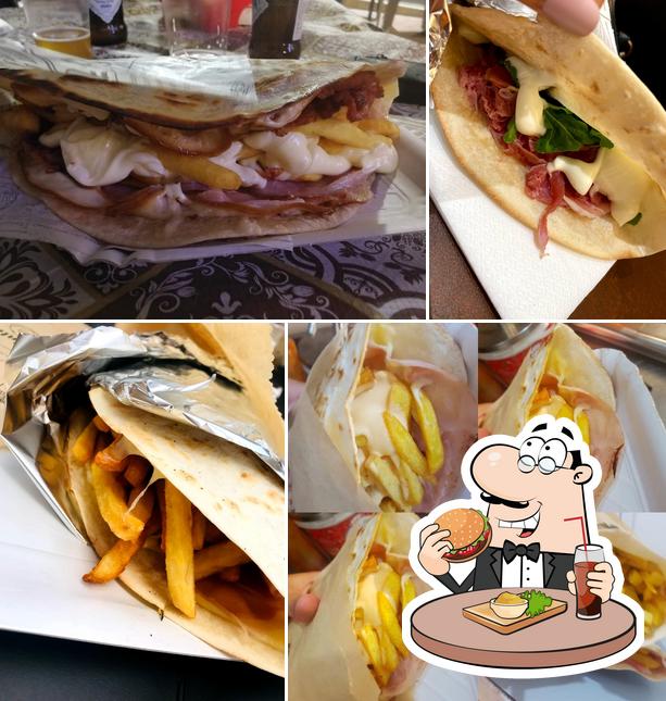 Gli hamburger di M'arricrio Agrigento Piadineria Artigianale potranno incontrare i gusti di molti