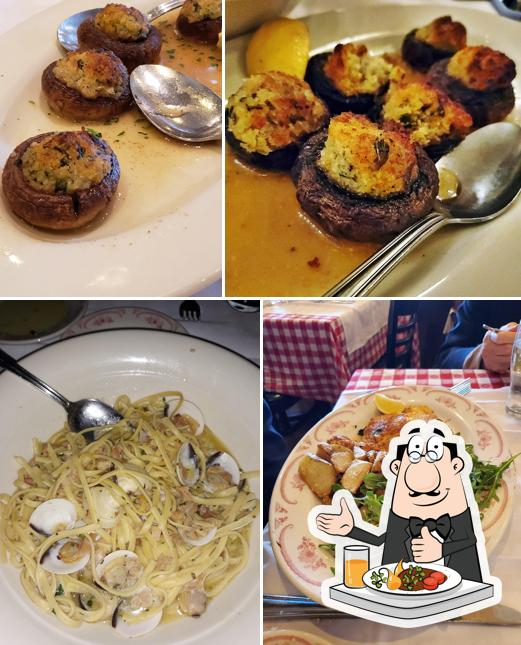 Comida en Maggiano's Little Italy