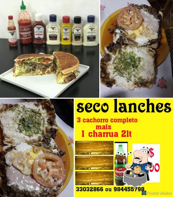 Comida em Seco Lanches