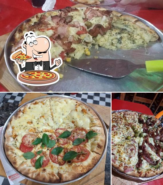 Experimente pizza no Pizzaria Primus