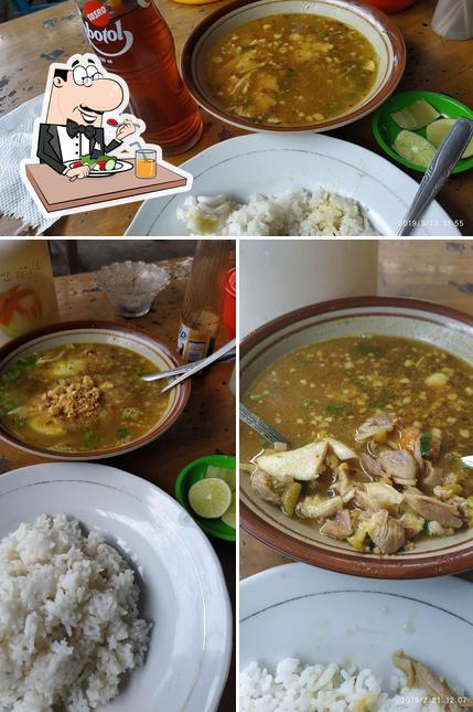 Food at SOTO AYAM LAMONGAN CAK FENDY