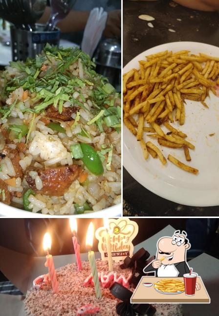 French fries at Jay Thakar Dhani Family Restaurant