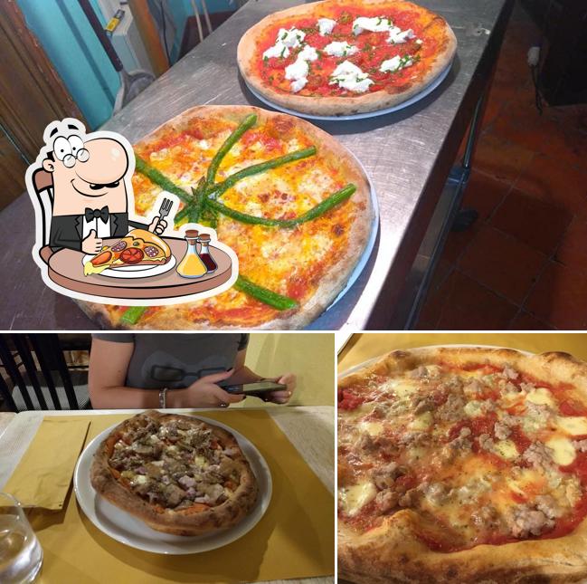 Scegli una pizza a Hostaria BC Tap Room con cucina