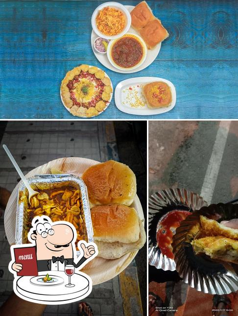 Food at Balaji Bombay Vada Pav