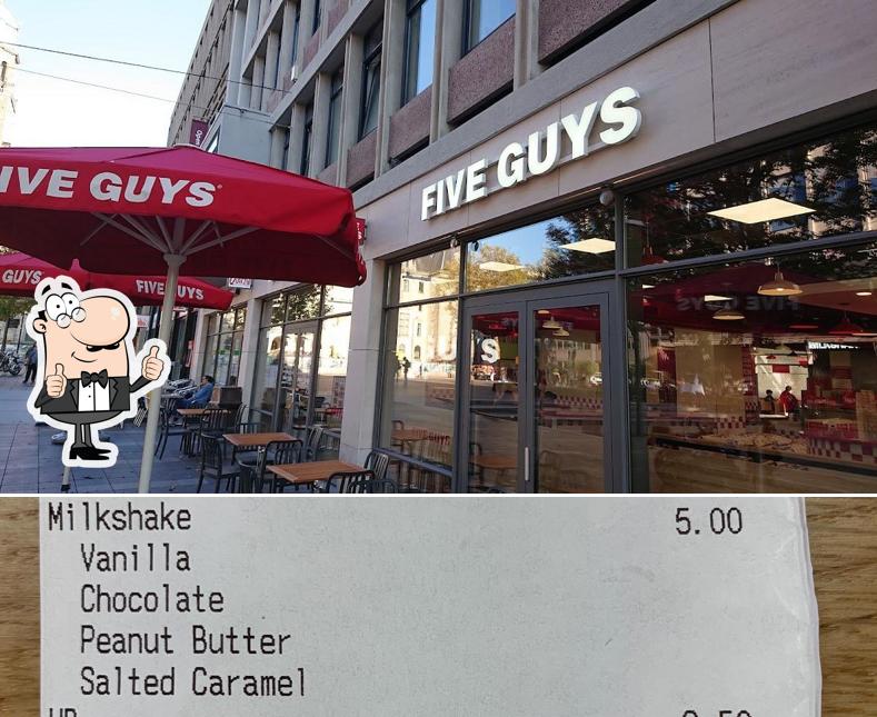 Voici une image de Five Guys