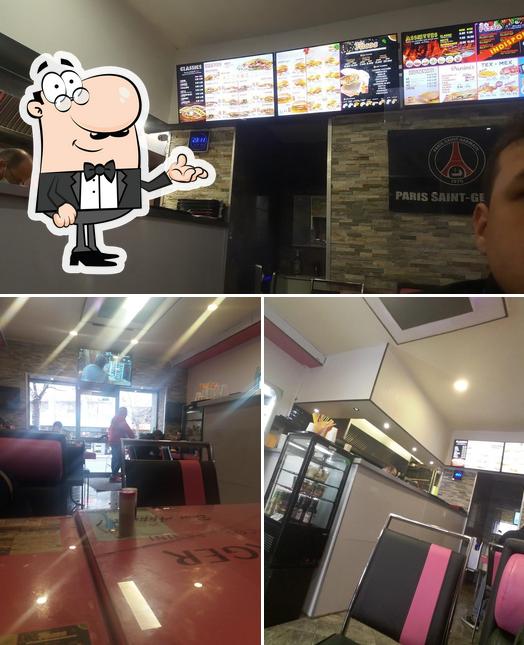 L'intérieur de Mac Burger