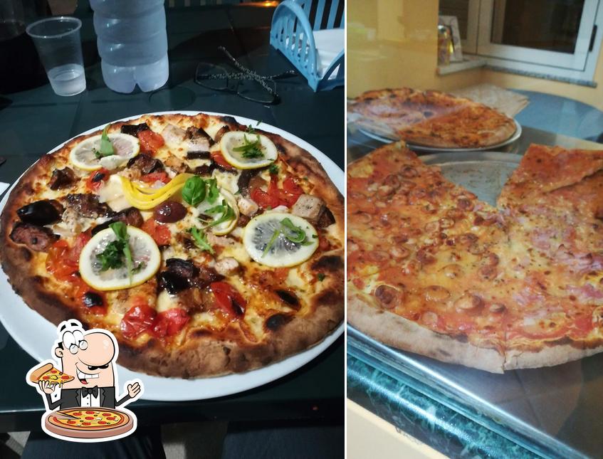 Prenditi una pizza a Pizzeria Taxi