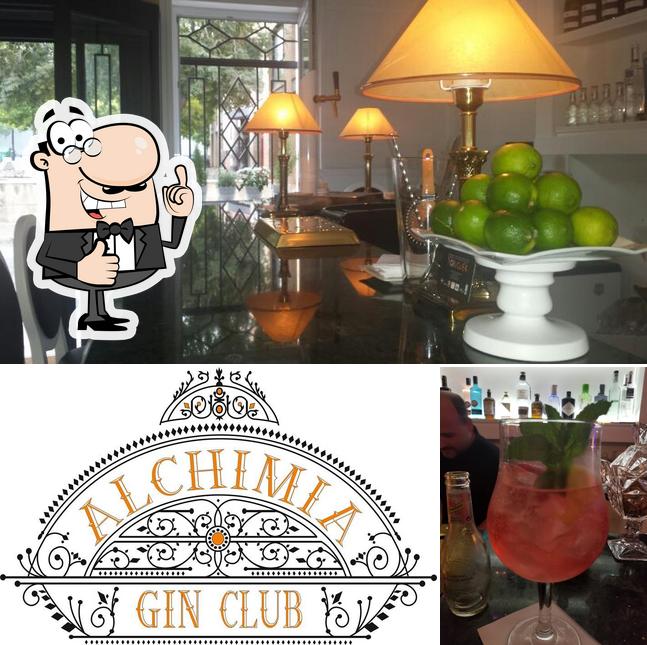 See the pic of Alchimia gin club