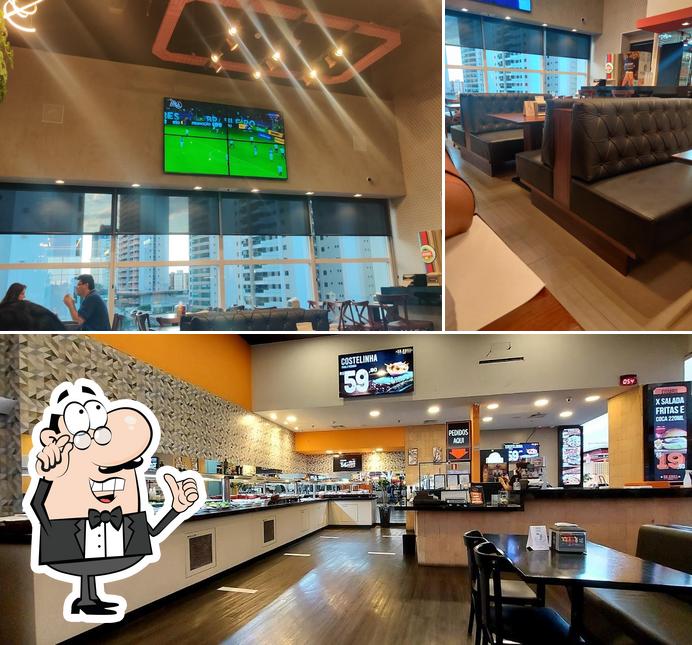 O interior do SR. GRILL EXPRESS