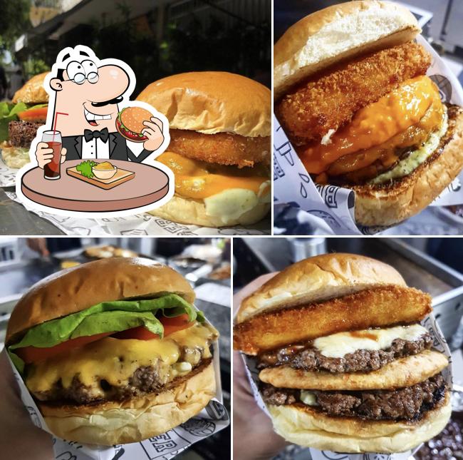 Os hambúrgueres do TRIO Burgers - Hamburgueria Artesanal irão satisfazer uma variedade de gostos