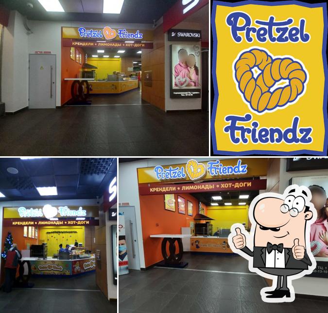 Здесь можно посмотреть фото паба и бара "Pretzel Friendz"