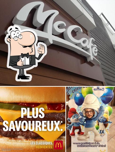 Regarder cette image de McDonald's