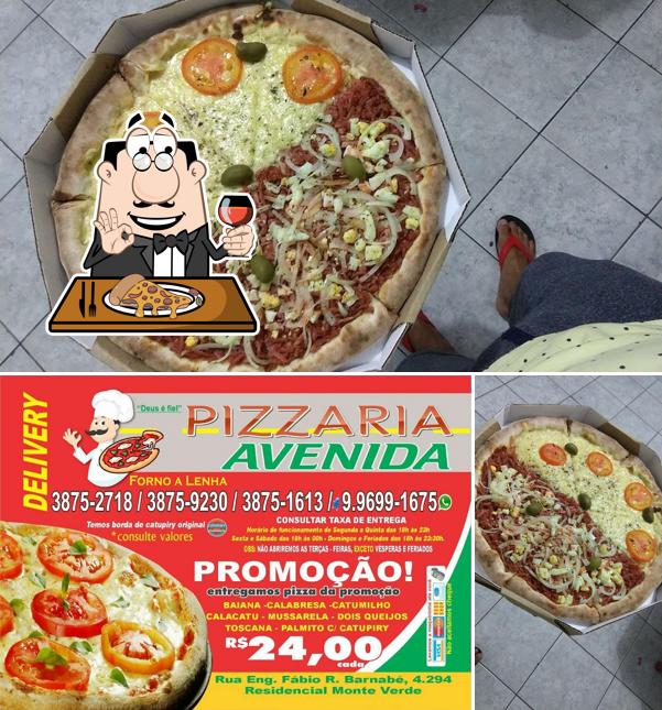 Peça pizza no Pizzaria Avenida