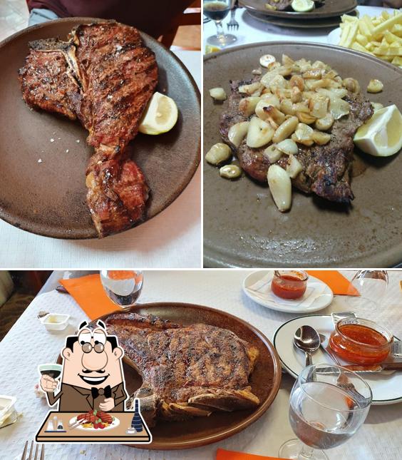 Get meat meals at Restaurante Los Braseritos