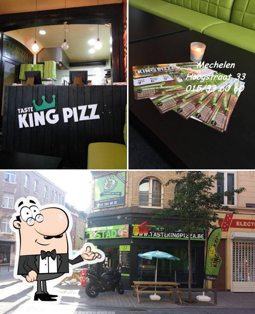 L'intérieur de Taste King Pizza