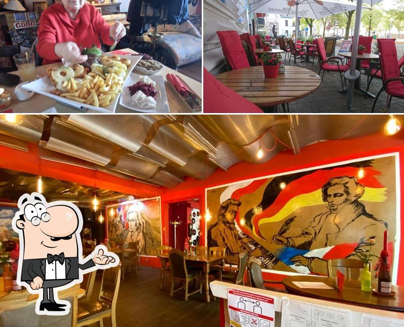 Check out how Restaurant Gdanska looks inside