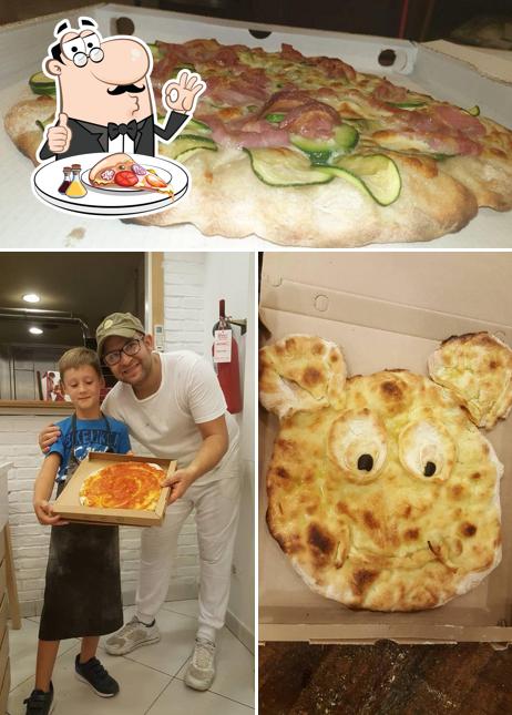 Prenditi una pizza a Pizzeria Blaserna