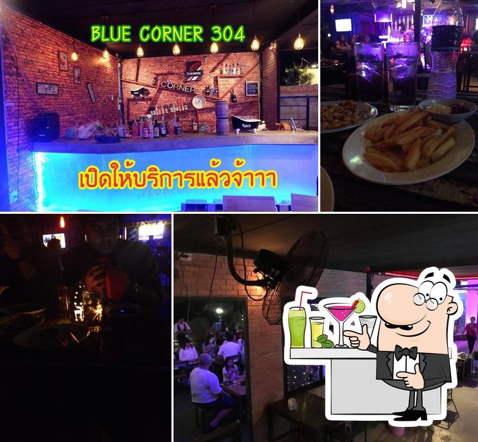 Blue Corner 304 photo