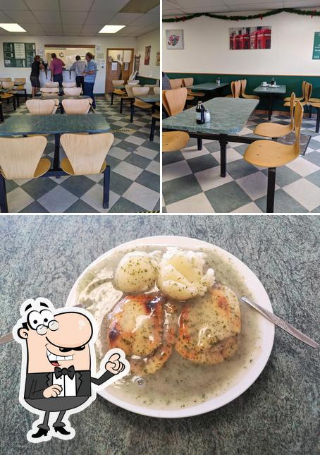 The photo of Stacey's Pie & Mash’s interior and food