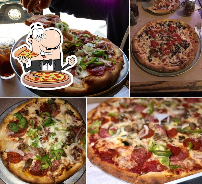 Отведайте пиццу в "Uncle Vito's Pizza"