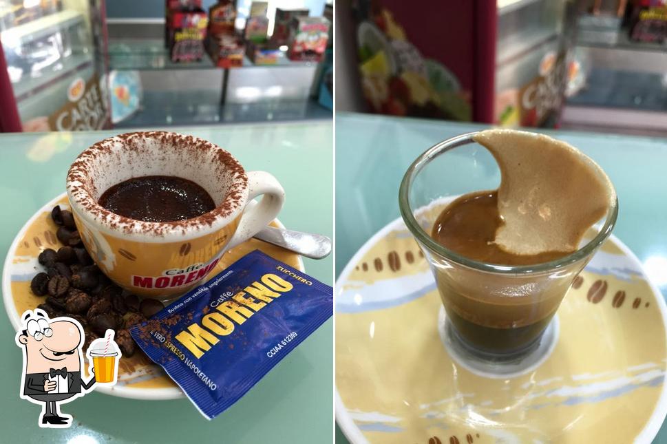 Goditi un drink a ️️L'angolo del caffe'