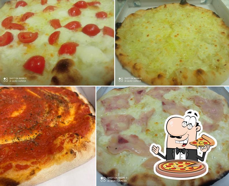 Ordina una pizza a Pizzeria Quattro Stagioni