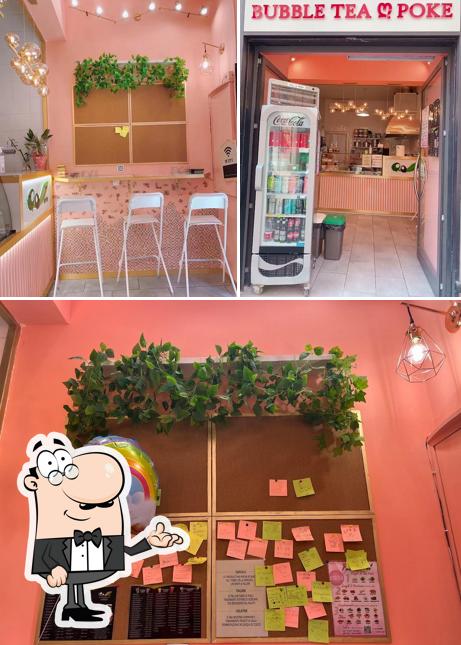 Gli interni di bubble tea poke napoli