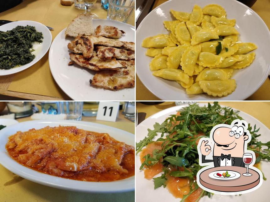 Platti al Bar Osteria Tabaccheria Le Case Nuove
