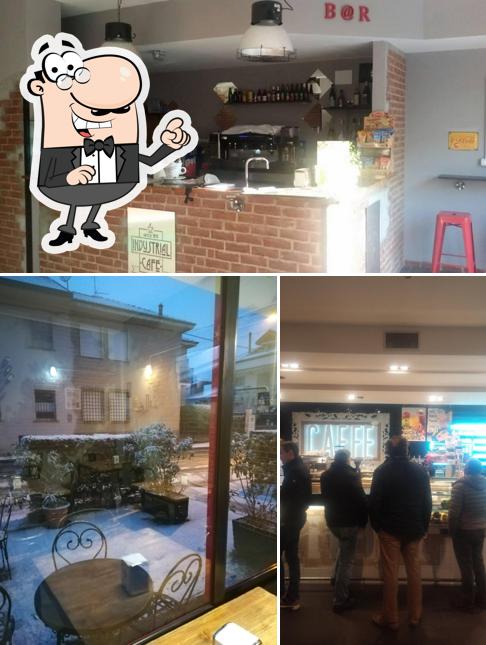 Gli interni di Industrial Cafè