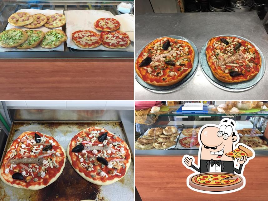 Scegli una pizza a Mirko e Simona Lido Trocadero