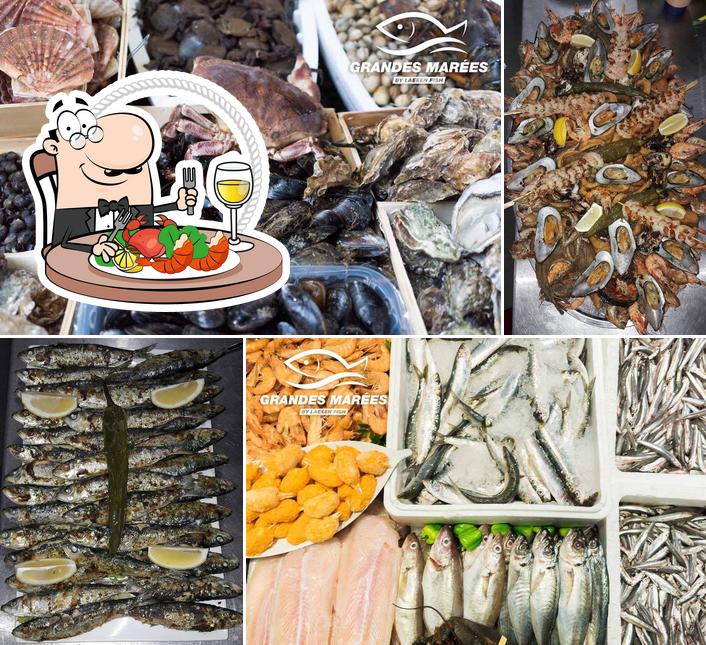 Попробуйте блюда с морепродуктами в "Grandes Marées Wayez"