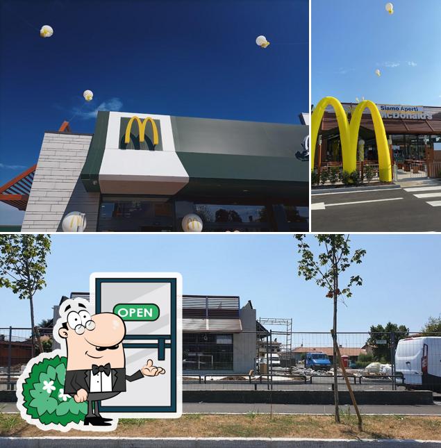 La parte exterior de McDonald's Rovato