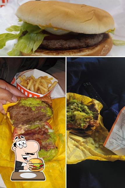 Prueba una hamburguesa en Whataburger