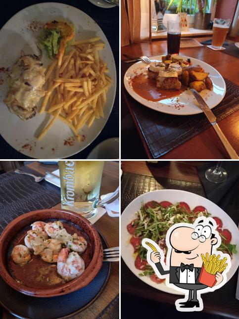 Try out fries at Restaurant La Cucina