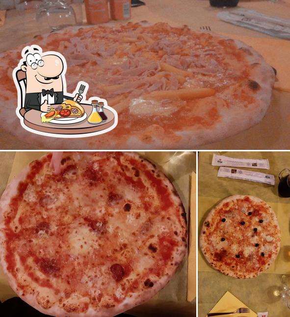 Scegli una pizza a Pizzeria La Baita