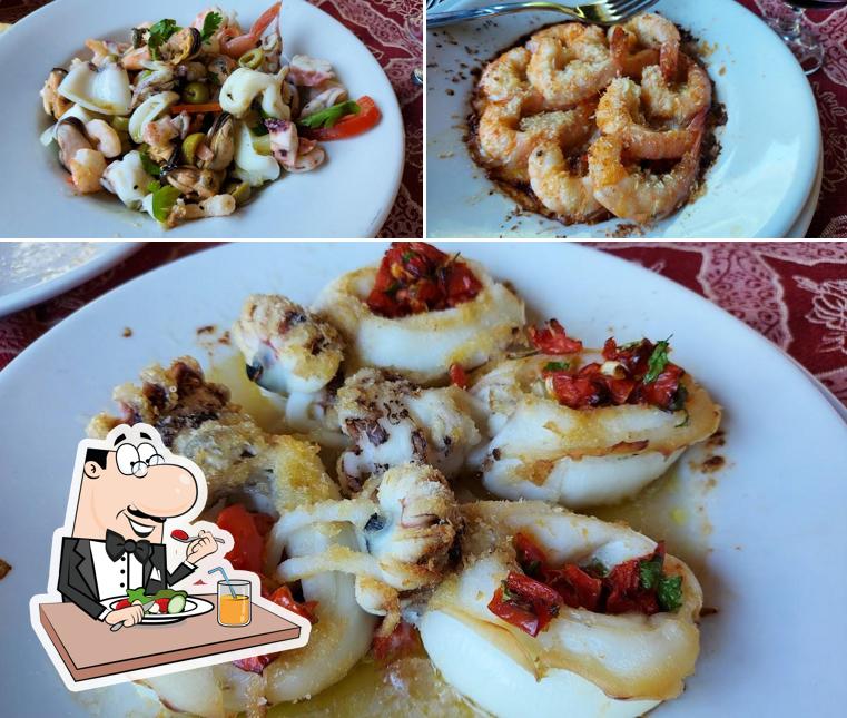 Platti al RISTORANTE "Gallo d'Oro"