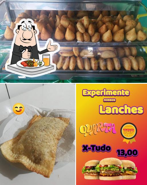 Comida em Pastelaria Monte Libano