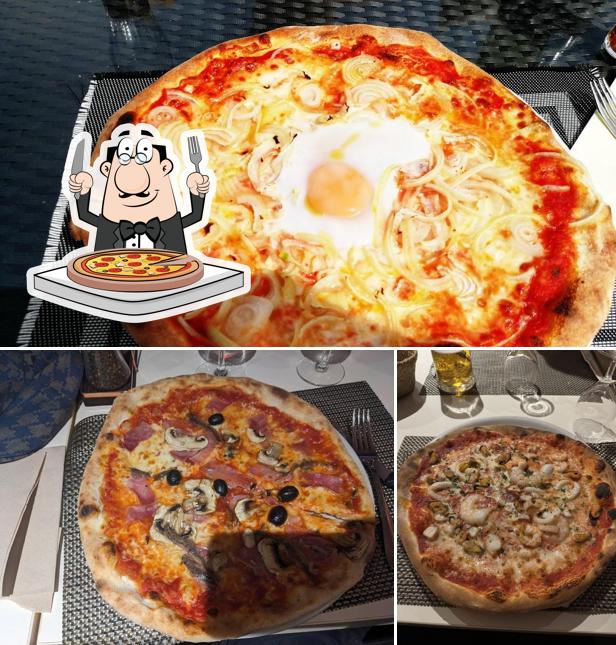 Ordina tra le molte varianti di pizza