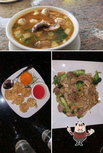 Еда в "Siam Garden Thai"