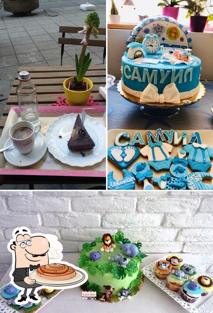 Look at the image of Cake Box