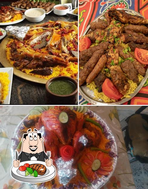 حضرموت الطيران serves meat dishes