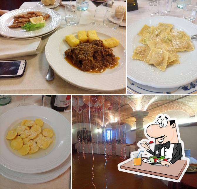 Platti al Albergo Hotel San Vitale - Ristorante Mezzadri