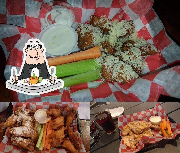 Zooky's Sports Tavern, 450 Constitution Blvd in New Brighton