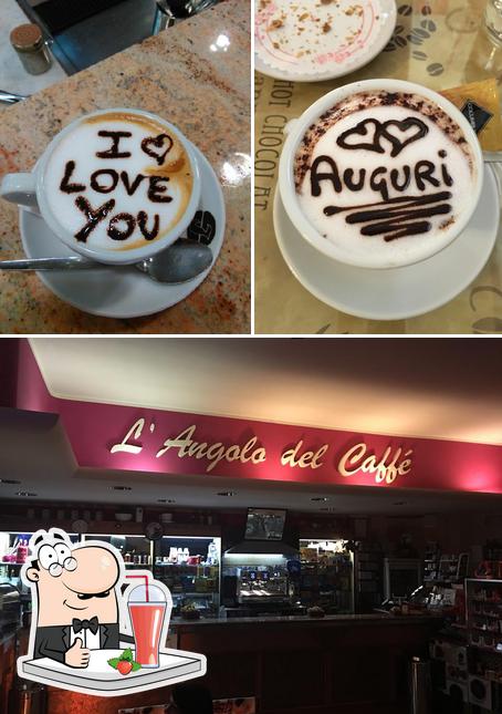 Goditi un drink a L'angolo Del Caffè Di Serra Angelo